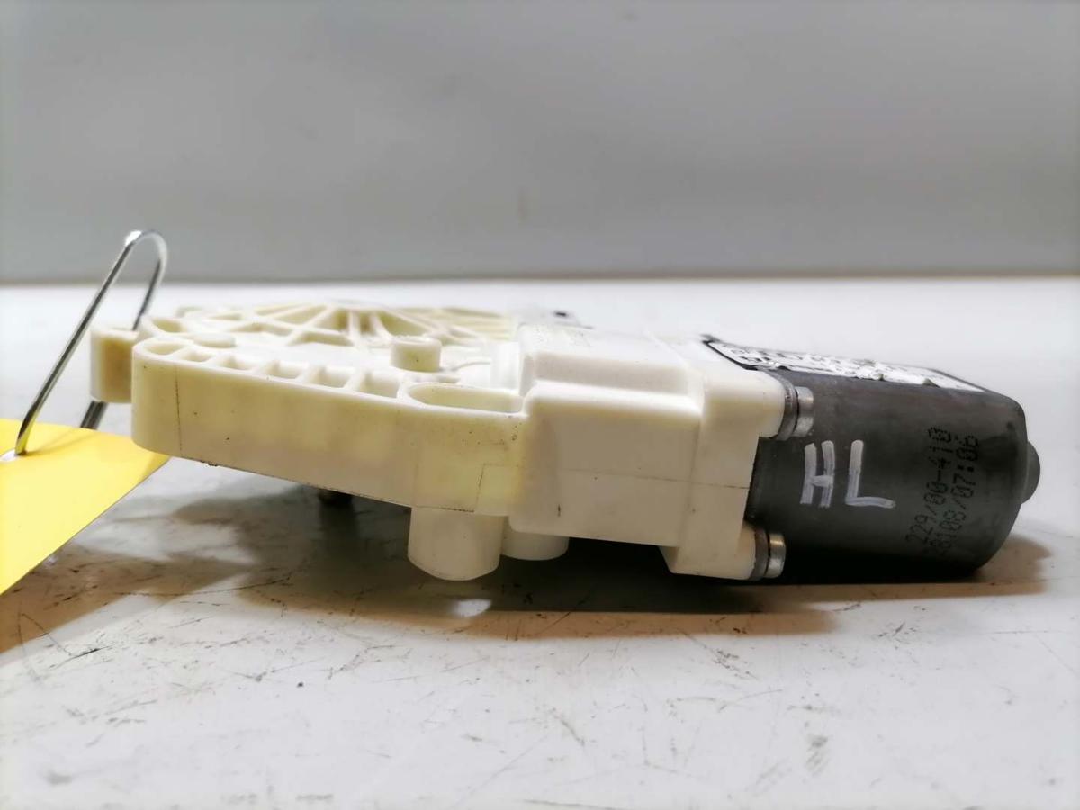 Audi A4 8K B8 original Fensterhebermotor hinten links Bj.2010